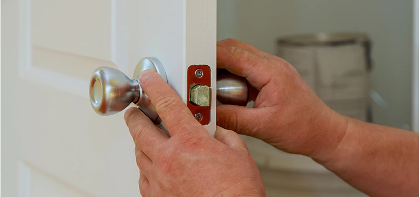 AAA Locksmiths For lock Replacement in Eastvale, California